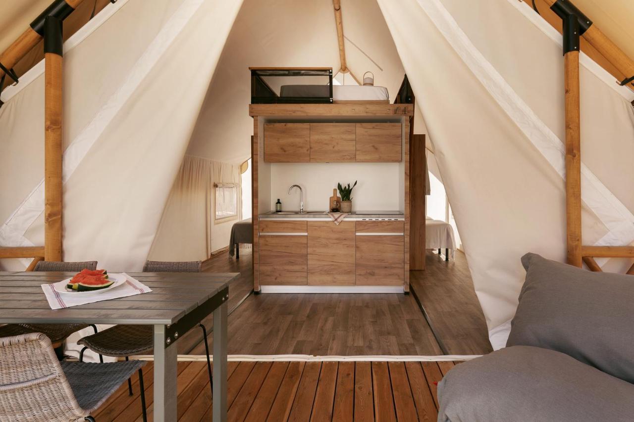 Wecamp Cadaques Hotell Exteriör bild
